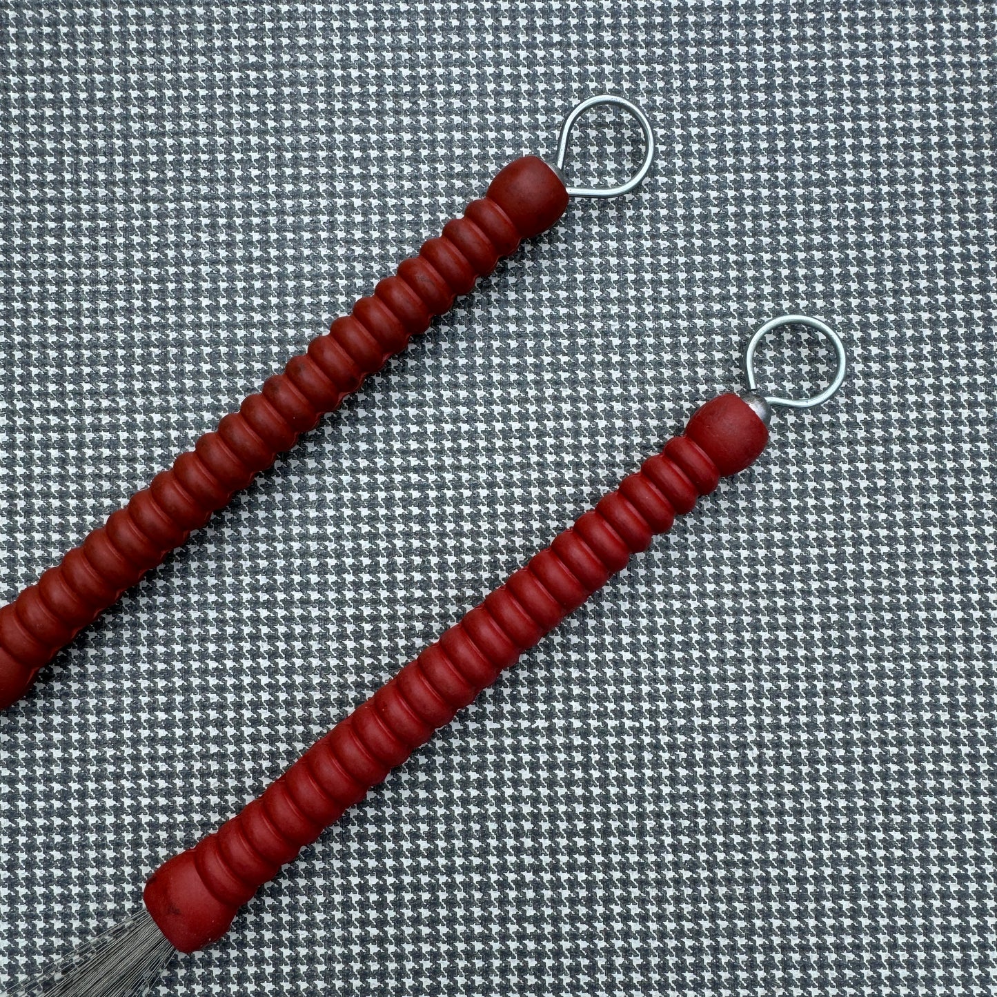 1950s WFL / Ludwig No. 190 Red Ribbed Model Retractable Brushes