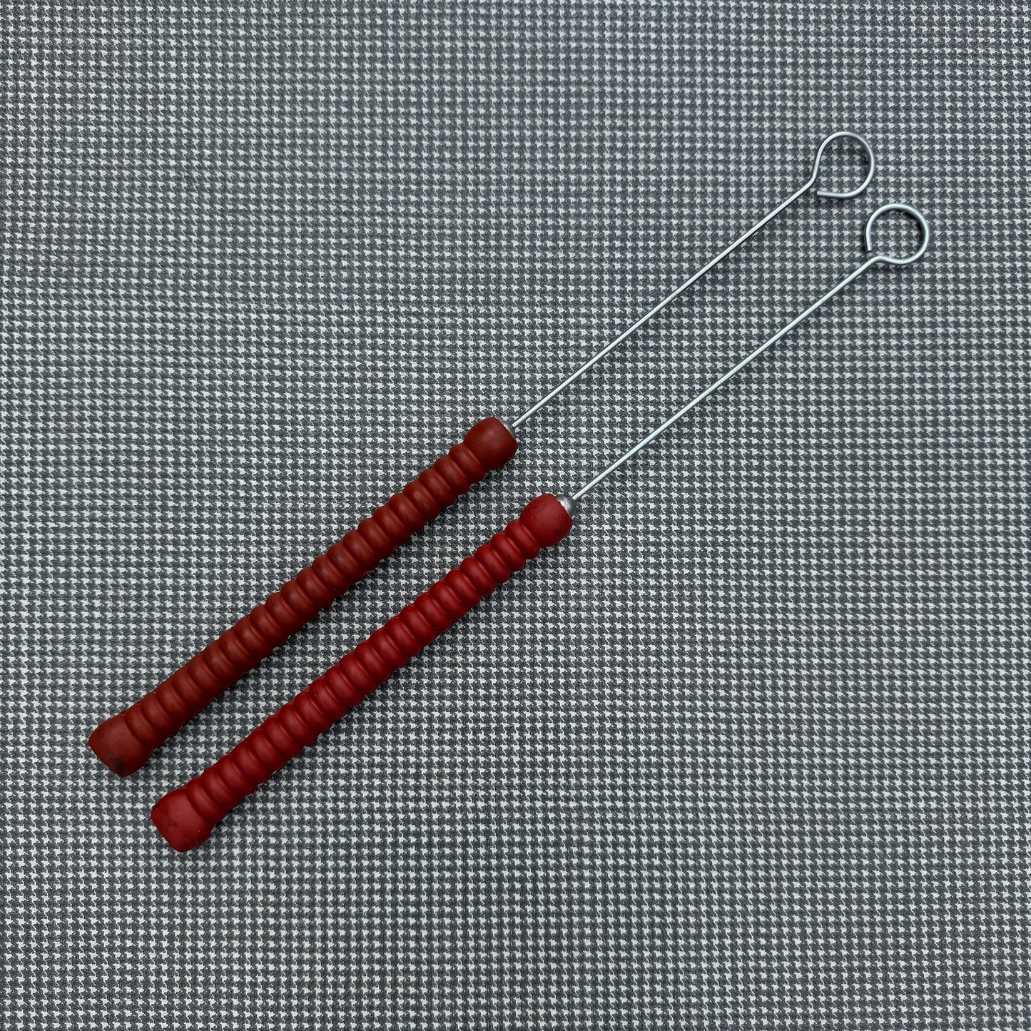 1950s WFL / Ludwig No. 190 Red Ribbed Model Retractable Brushes