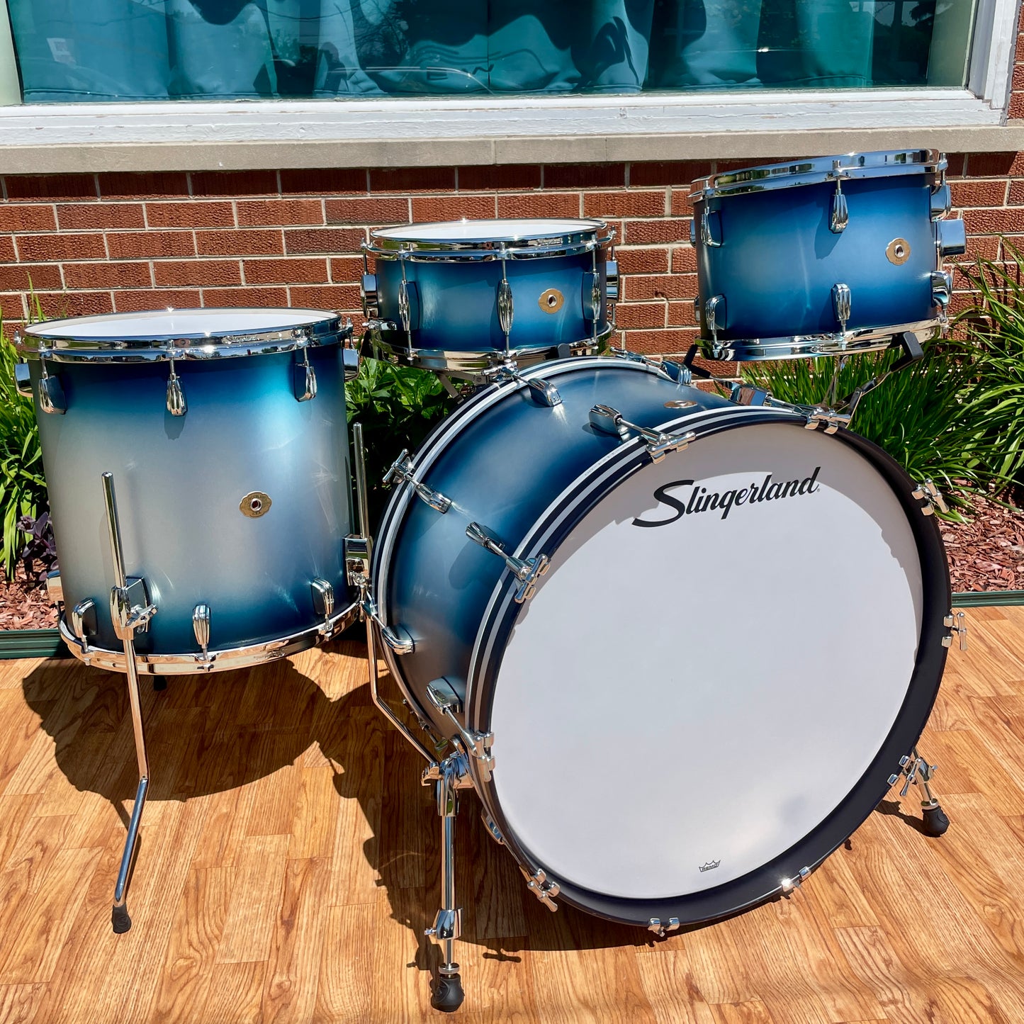 Slingerland Radio King 3-Ply Mahogany/Poplar Drum Set Silver & Blue Lacquer 24/13/16 w/ 6.5x14 Snare