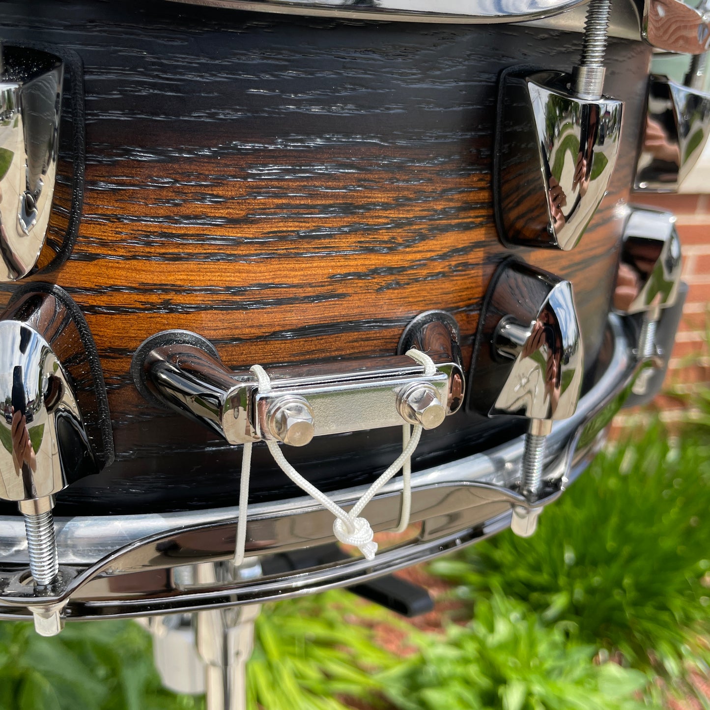 Yamaha Live Custom Hybrid Oak 5.5x14 Snare Drum UZU Earth Sunburst
