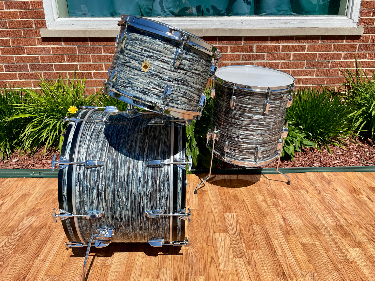 1960s Ludwig Hollywood Outfit Drum Set Oyster Blue Pearl Collectors Grade!