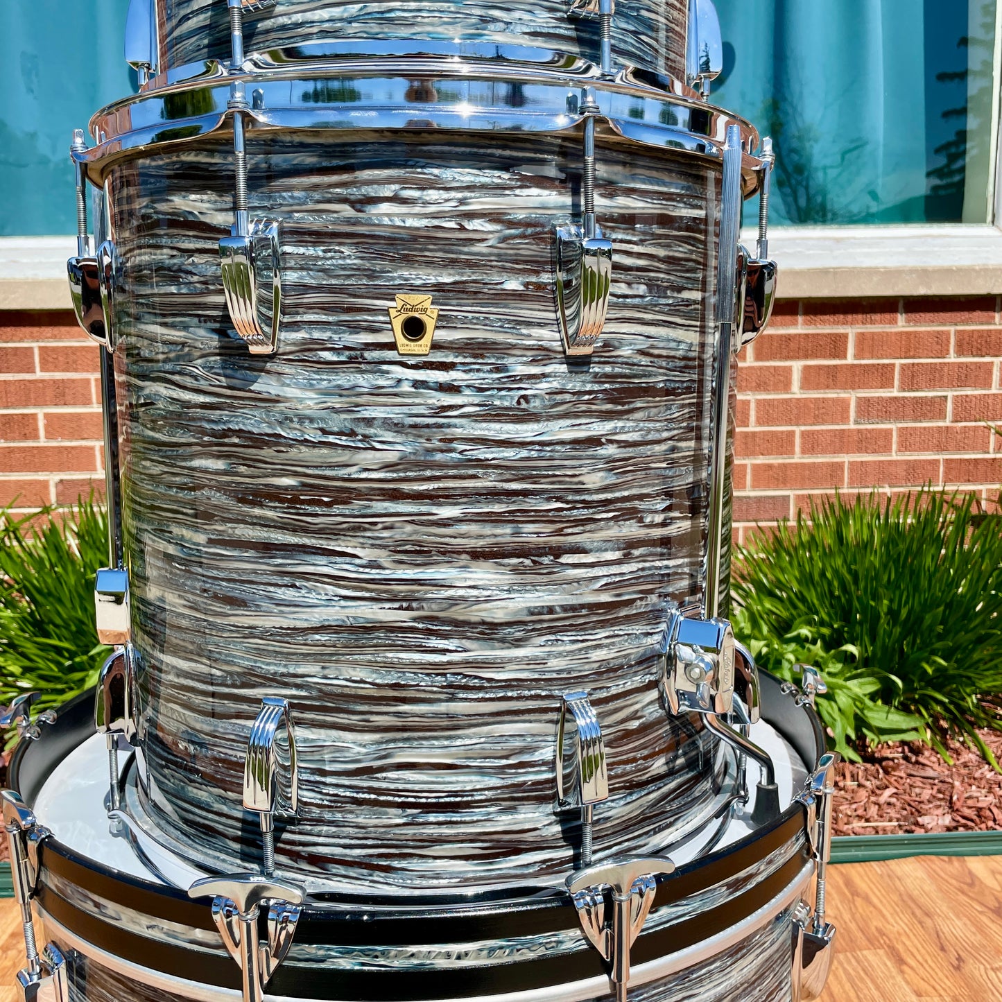 1960s Ludwig Hollywood Outfit Drum Set Oyster Blue Pearl Collectors Grade!