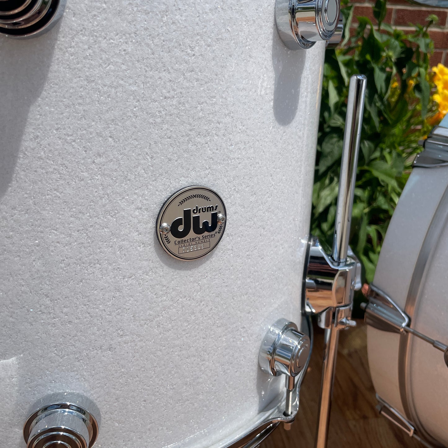 DW Collector's Series Pure Maple Standard 4pc Drum Set White Glass Glitter 22/10/12/16