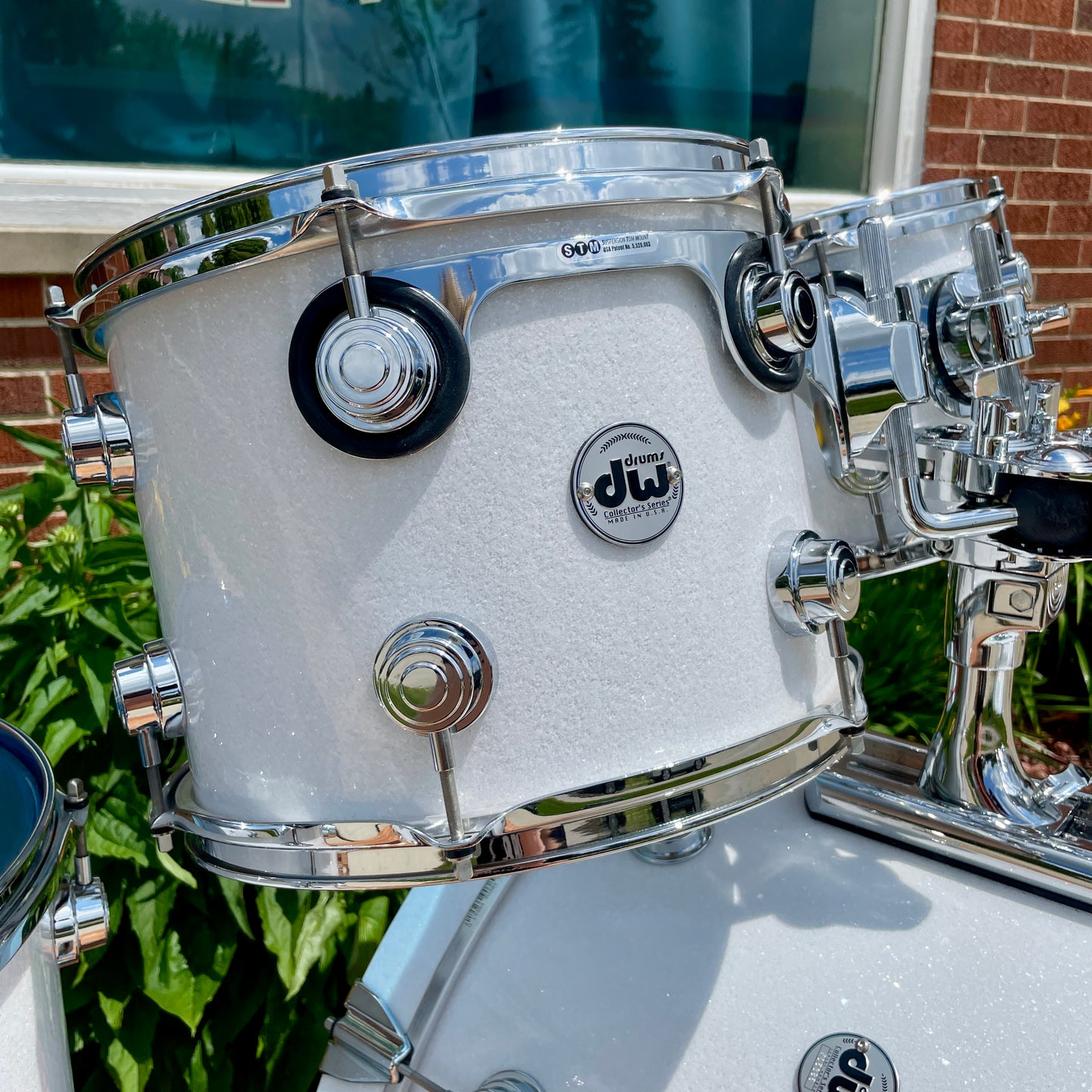 DW Collector's Series Pure Maple Standard 4pc Drum Set White Glass Glitter 22/10/12/16