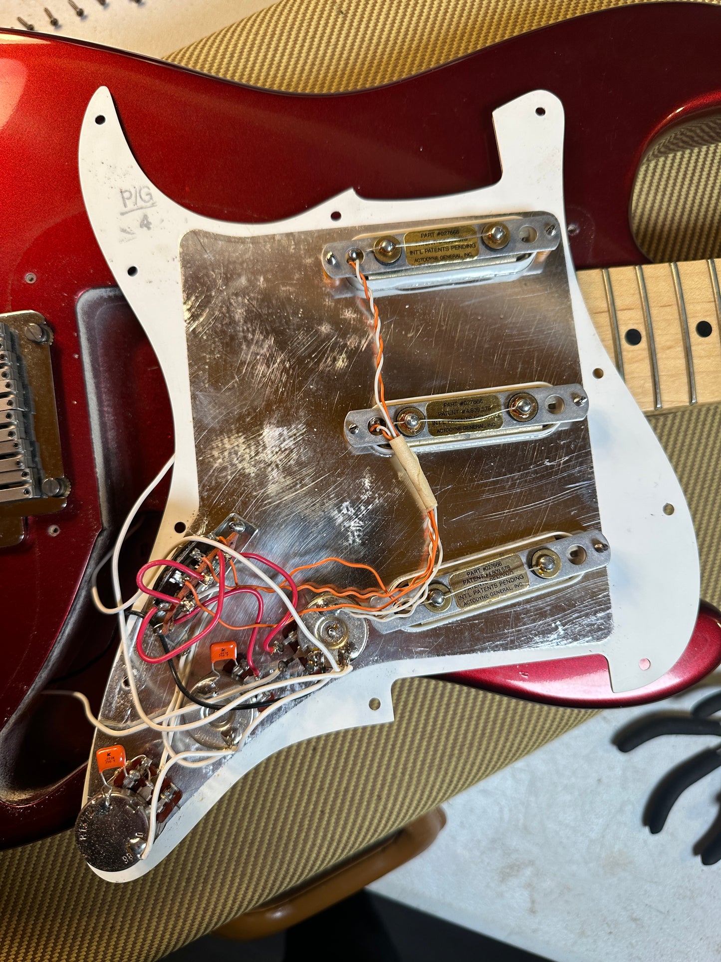 1991 Fender Stratocaster Plus Electric Guitar Candy Apple Red