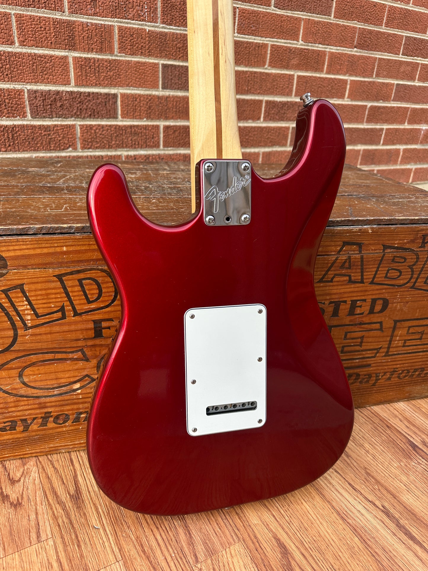 1991 Fender Stratocaster Plus Electric Guitar Candy Apple Red