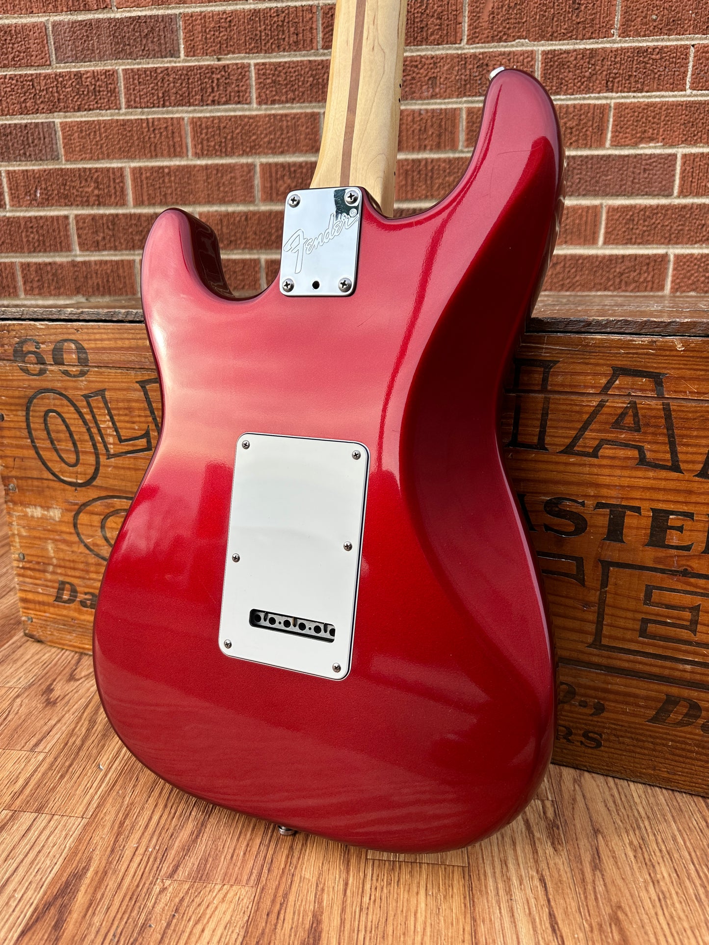 1991 Fender Stratocaster Plus Electric Guitar Candy Apple Red