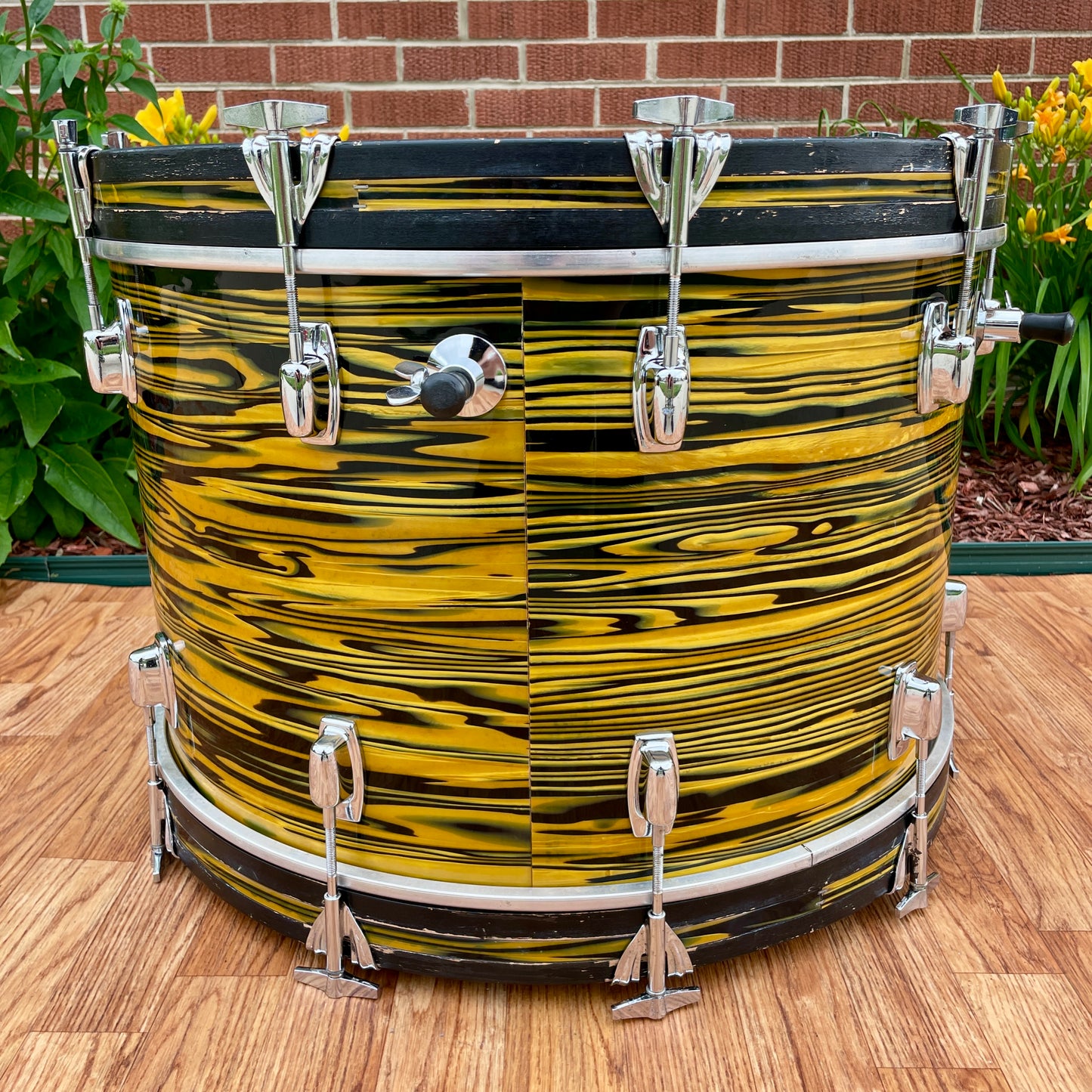 1970s Ludwig Standard 14x22 Bass Drum Lemon Strata * Rare Virgin! *