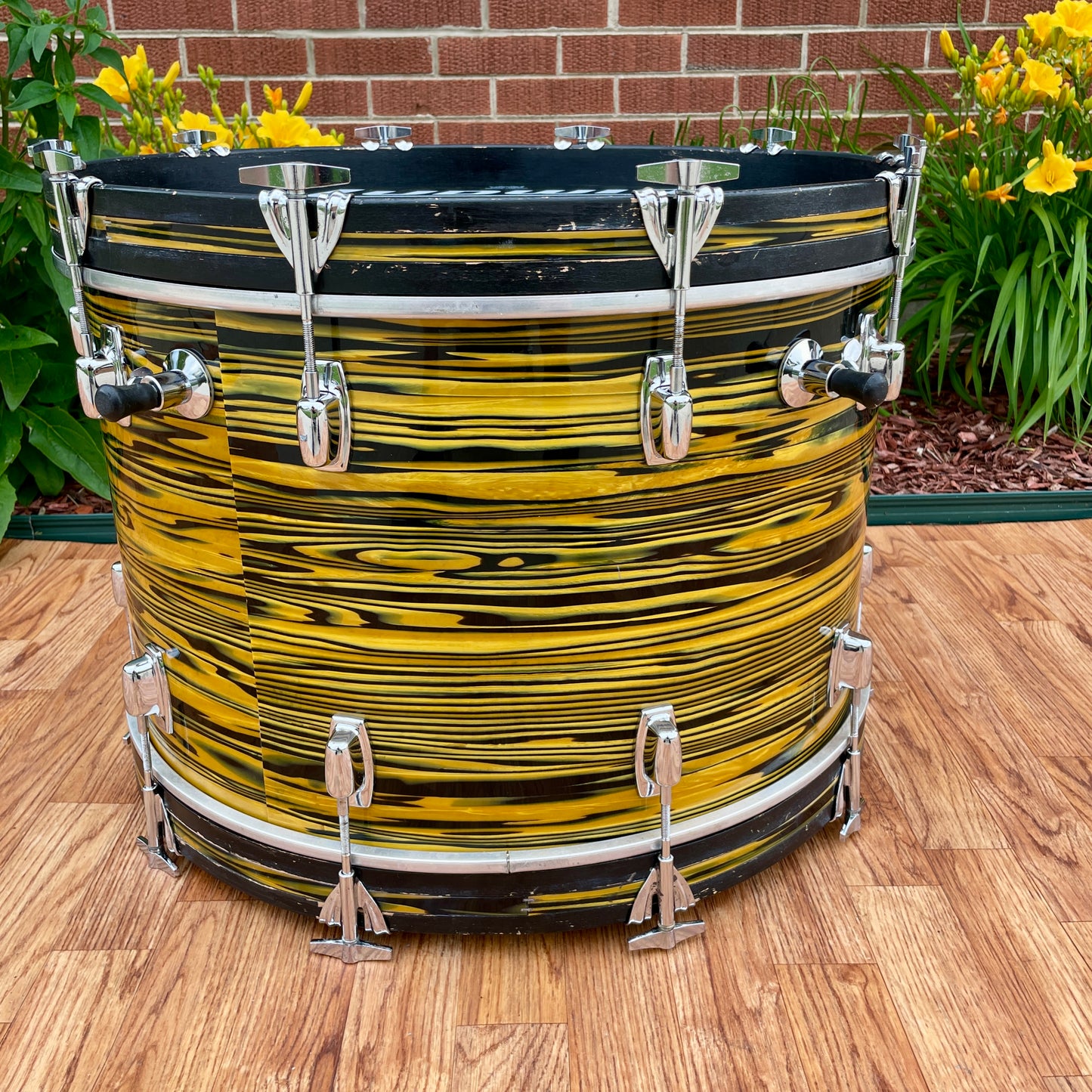 1970s Ludwig Standard 14x22 Bass Drum Lemon Strata * Rare Virgin! *