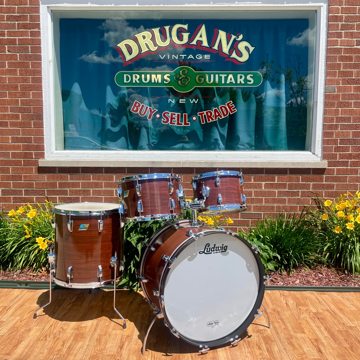 1970s Ludwig Big Beat 3-Ply Drum Set Mahogany Cortex 22/12/13/16