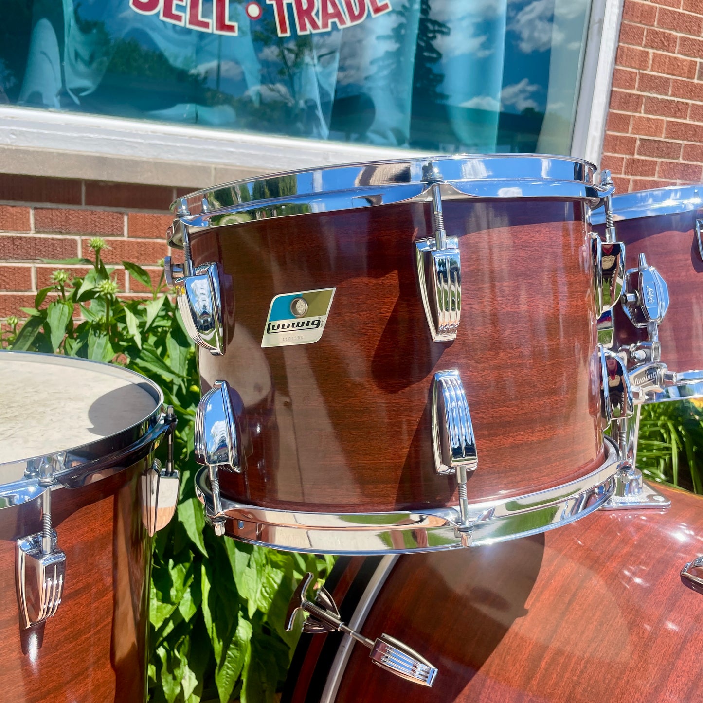 1970s Ludwig Big Beat 3-Ply Drum Set Mahogany Cortex 22/12/13/16