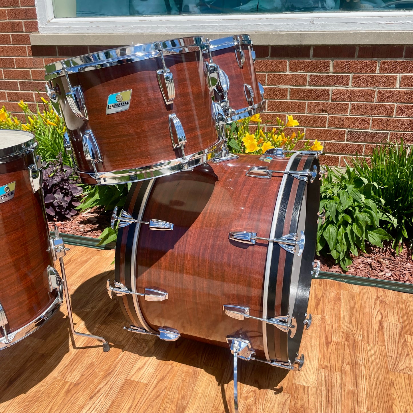 1970s Ludwig Big Beat 3-Ply Drum Set Mahogany Cortex 22/12/13/16