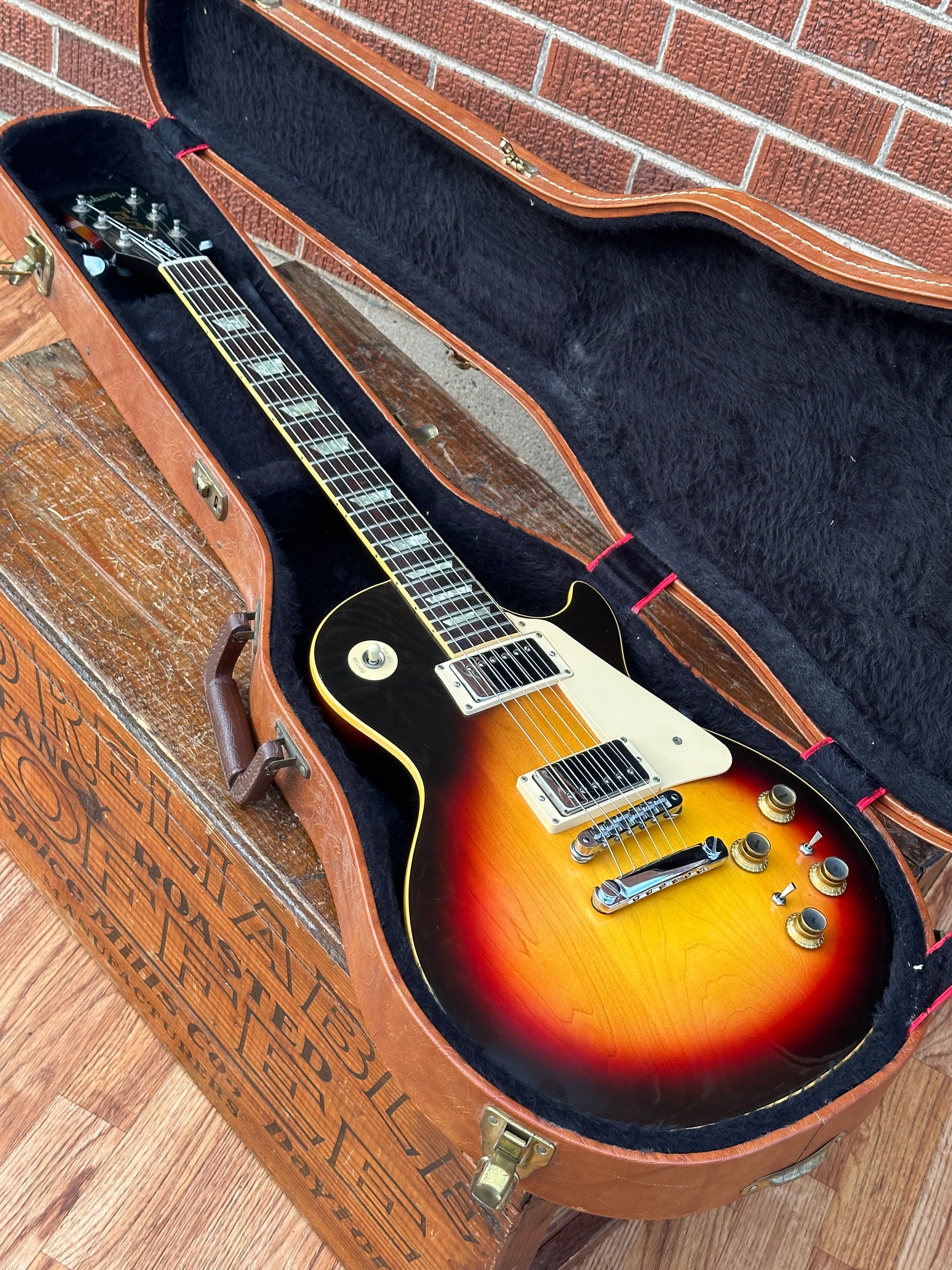 1978 gibson les paul standard tobacco sunburst 1978 Gibson Les Paul Standard Tobacco Sunburst w/HSC – Drugan's Drums & Guitars 1978 gibson les paul standard tobacco sunburst 1978 Gibson Les Paul Standard Tobacco Sunburst w/HSC – Drugan's Drums & Guitars
