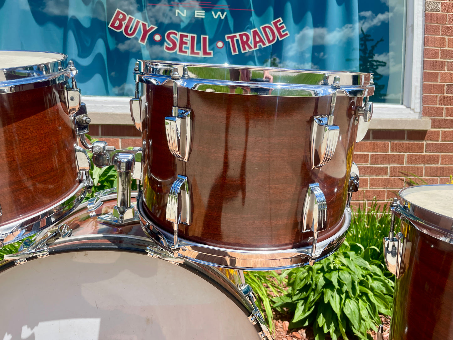 1970s Ludwig Big Beat 3-Ply Drum Set Mahogany Cortex 22/12/13/16