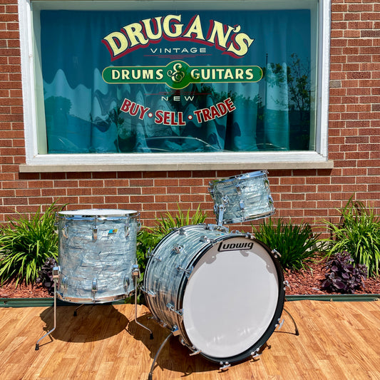 1970s Ludwig Super Classic Drum Set Sky Blue Pearl 22/13/16