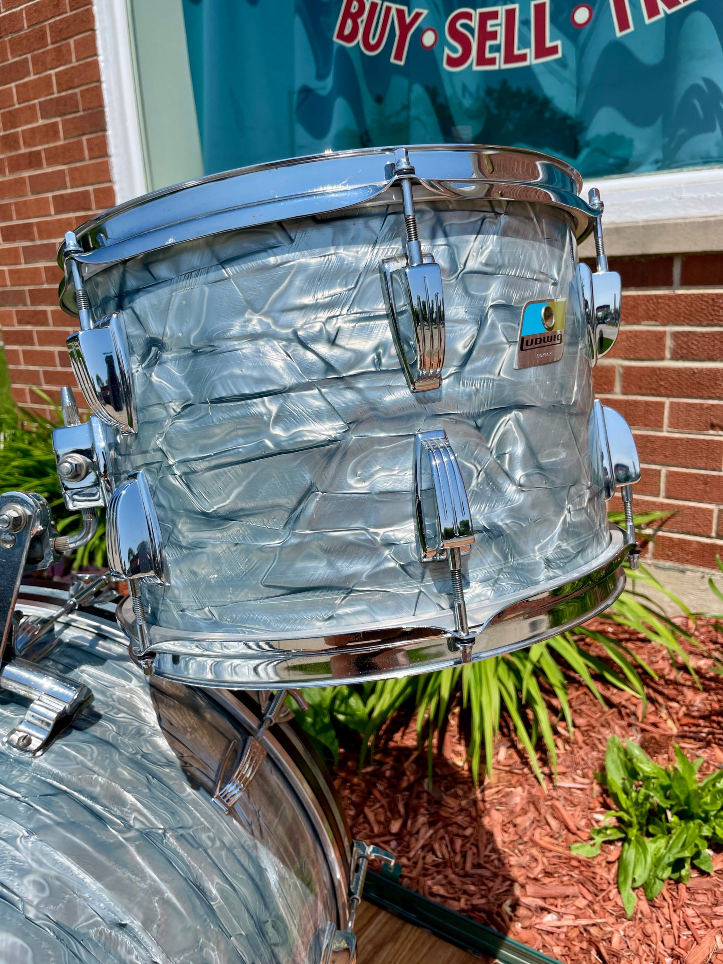 1970s Ludwig Super Classic Drum Set Sky Blue Pearl 22/13/16