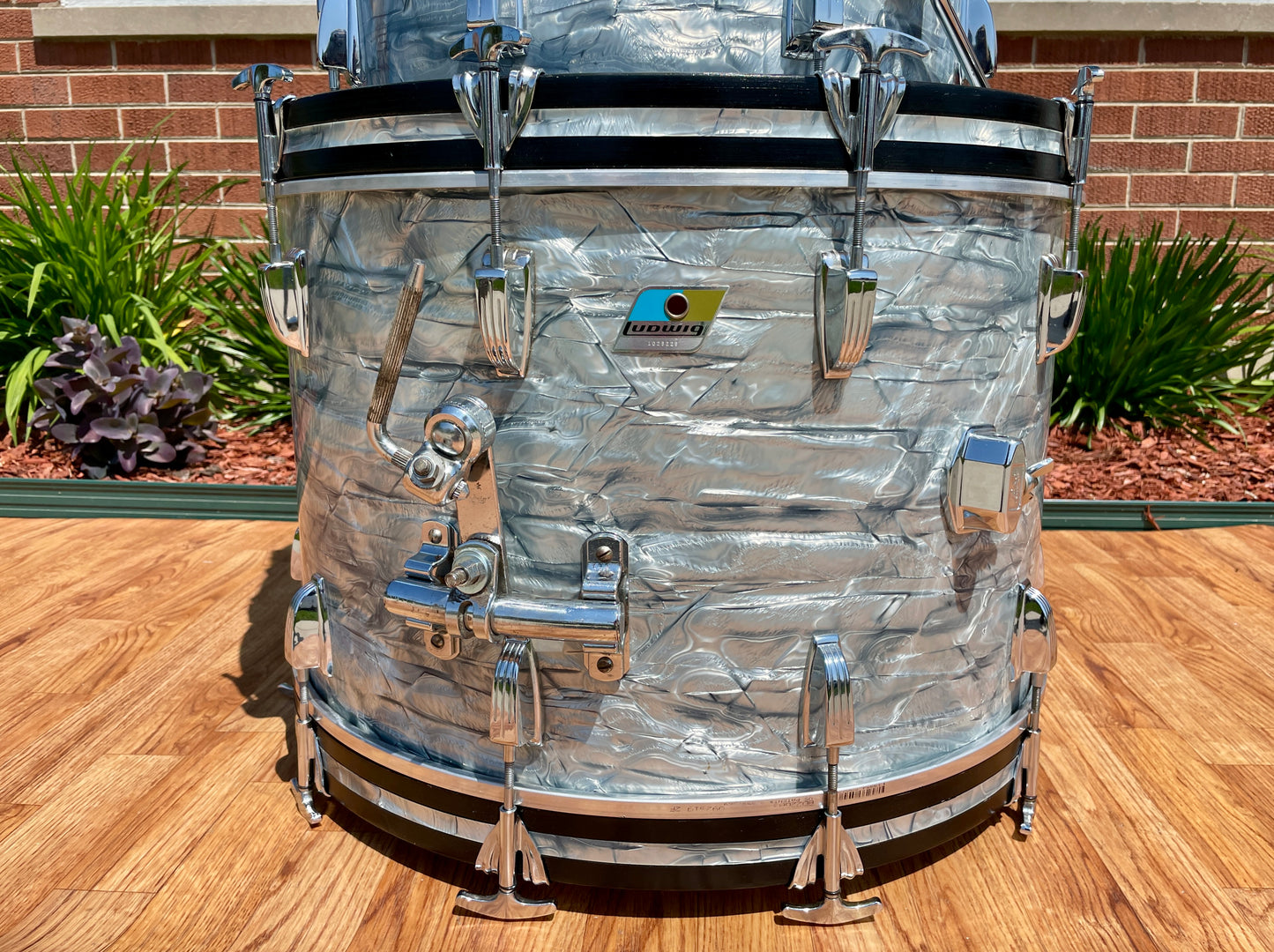 1970s Ludwig Super Classic Drum Set Sky Blue Pearl 22/13/16