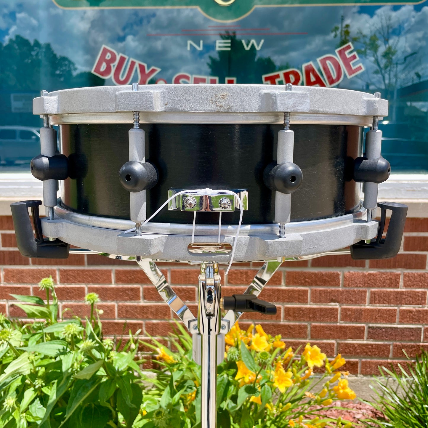Bison Drum Company 5x14 Snare Drum Black w/ NGU Magnesium Alloy Hoops