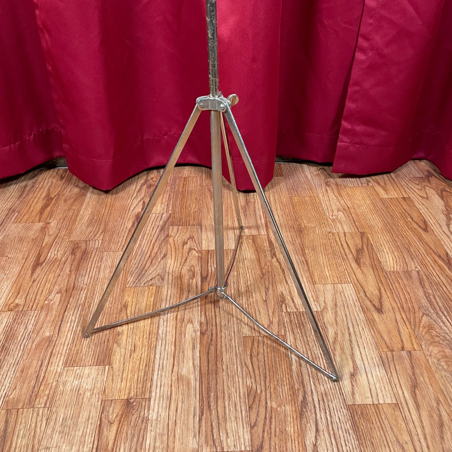 1930s Leedy No. 7260 Nickel Snare Drum Stand