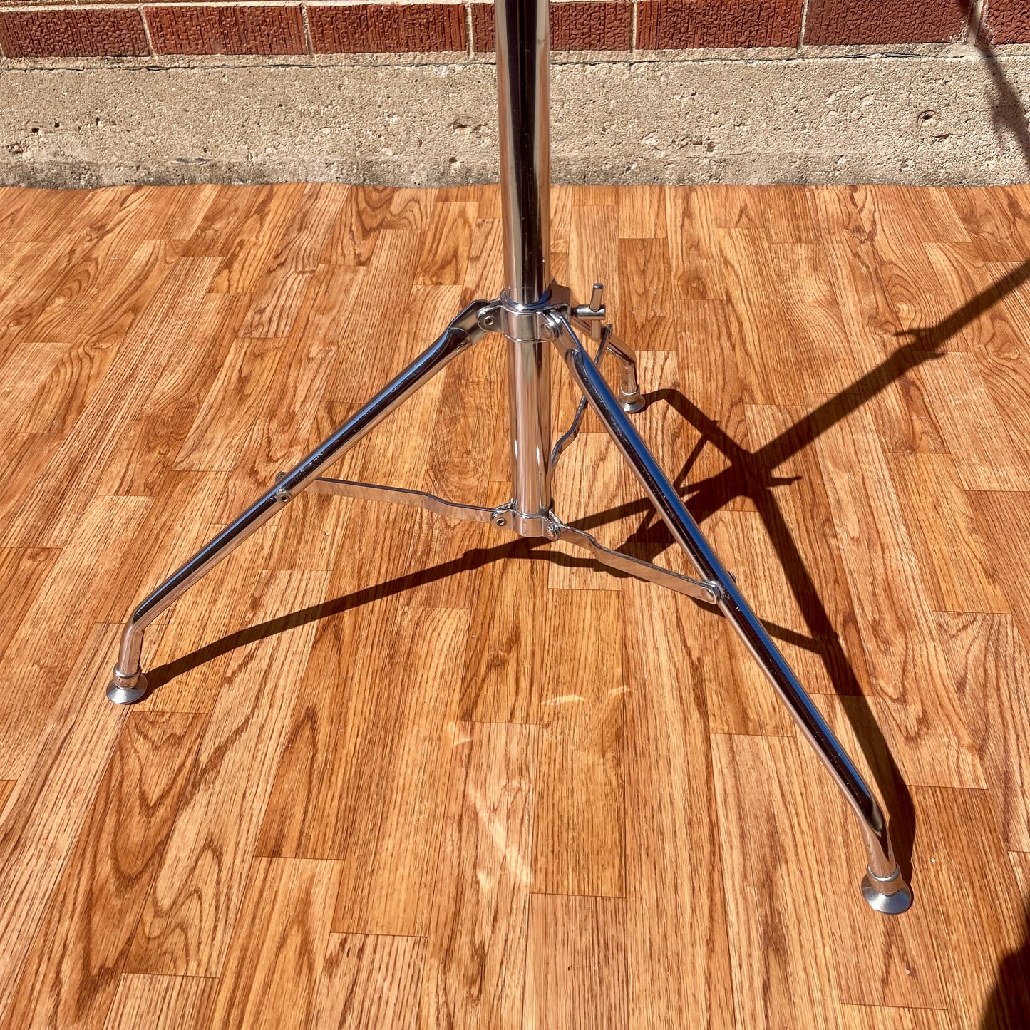 1976 Ludwig No. 1410 Atlas Boom Cymbal Stand Swivel Feet