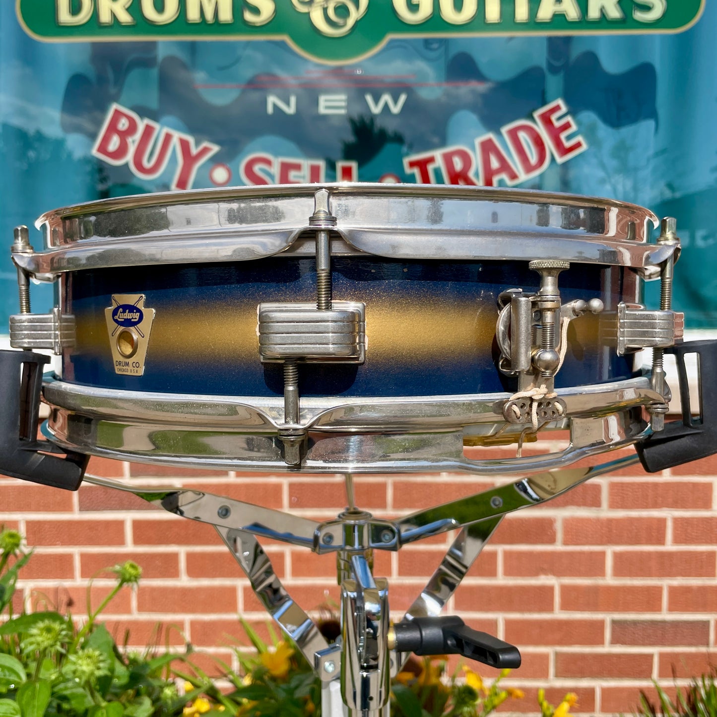 1950s-1960s Ludwig 3x13 Be-Bop Jazz Combo Trans Badge Snare Drum Dark Blue / Gold Duco