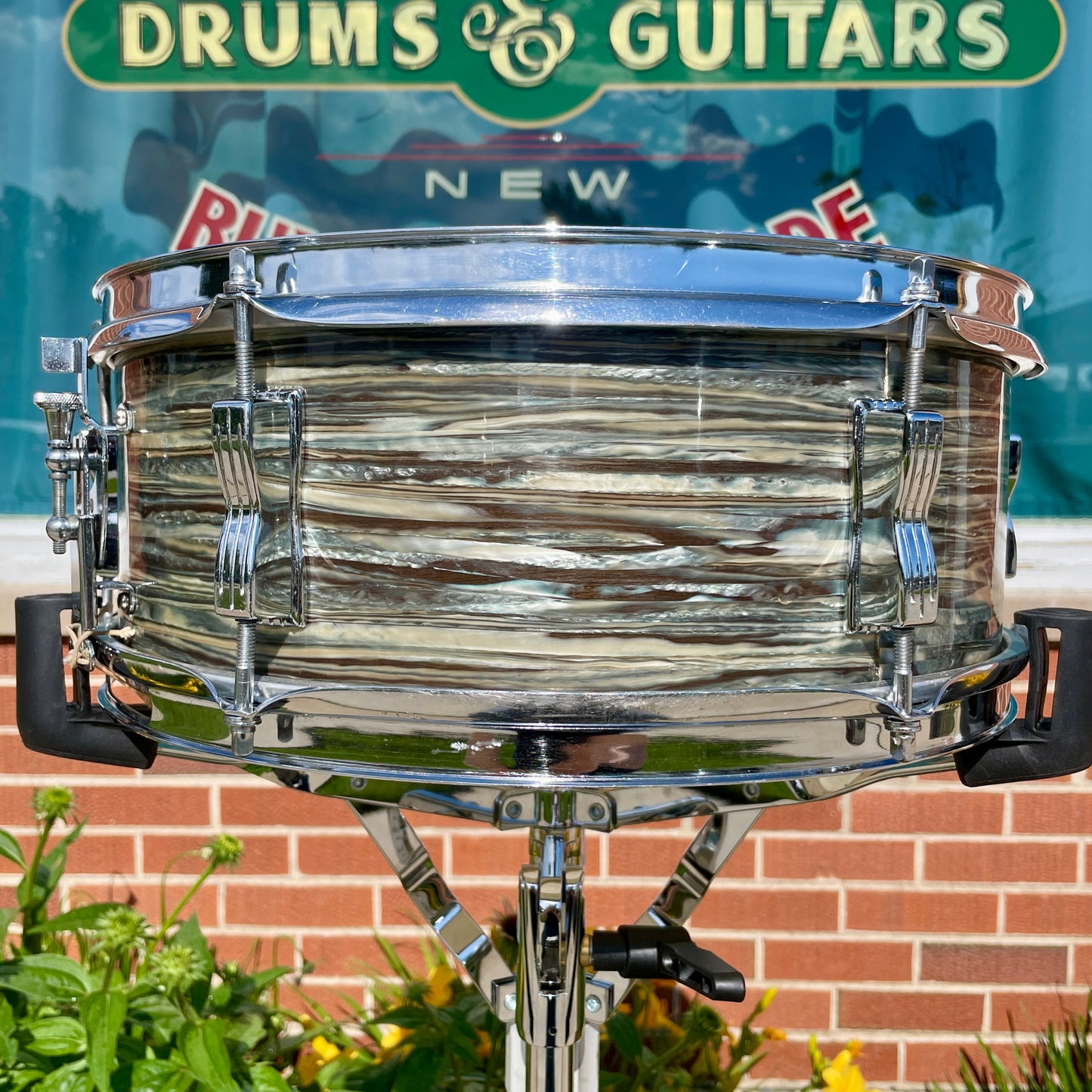 1960s Ludwig 5x14 Pioneer Snare Drum Oyster Blue Pearl