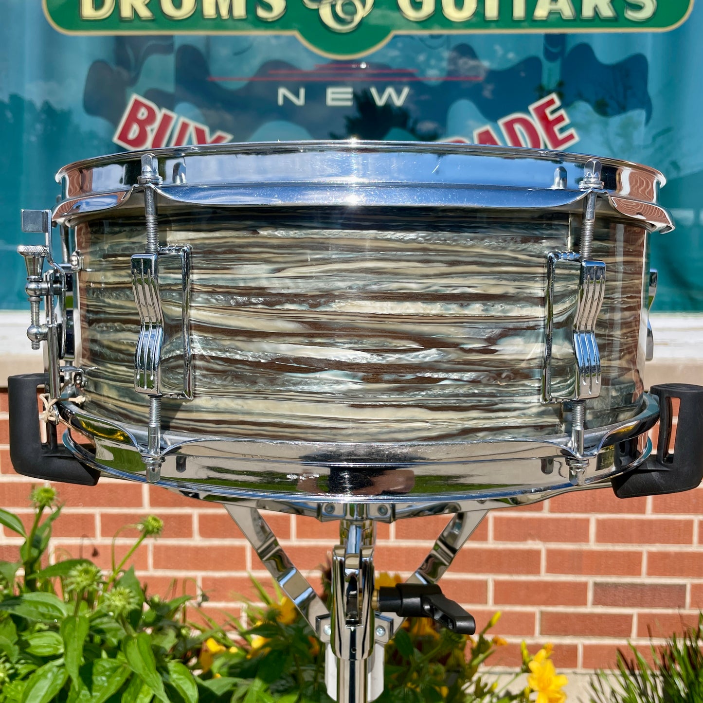 1960s Ludwig 5x14 Pioneer Snare Drum Oyster Blue Pearl
