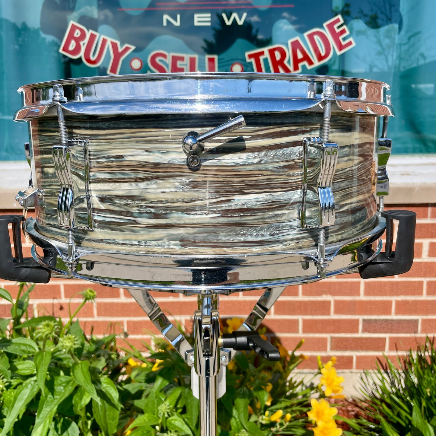 1960s Ludwig 5x14 Pioneer Snare Drum Oyster Blue Pearl