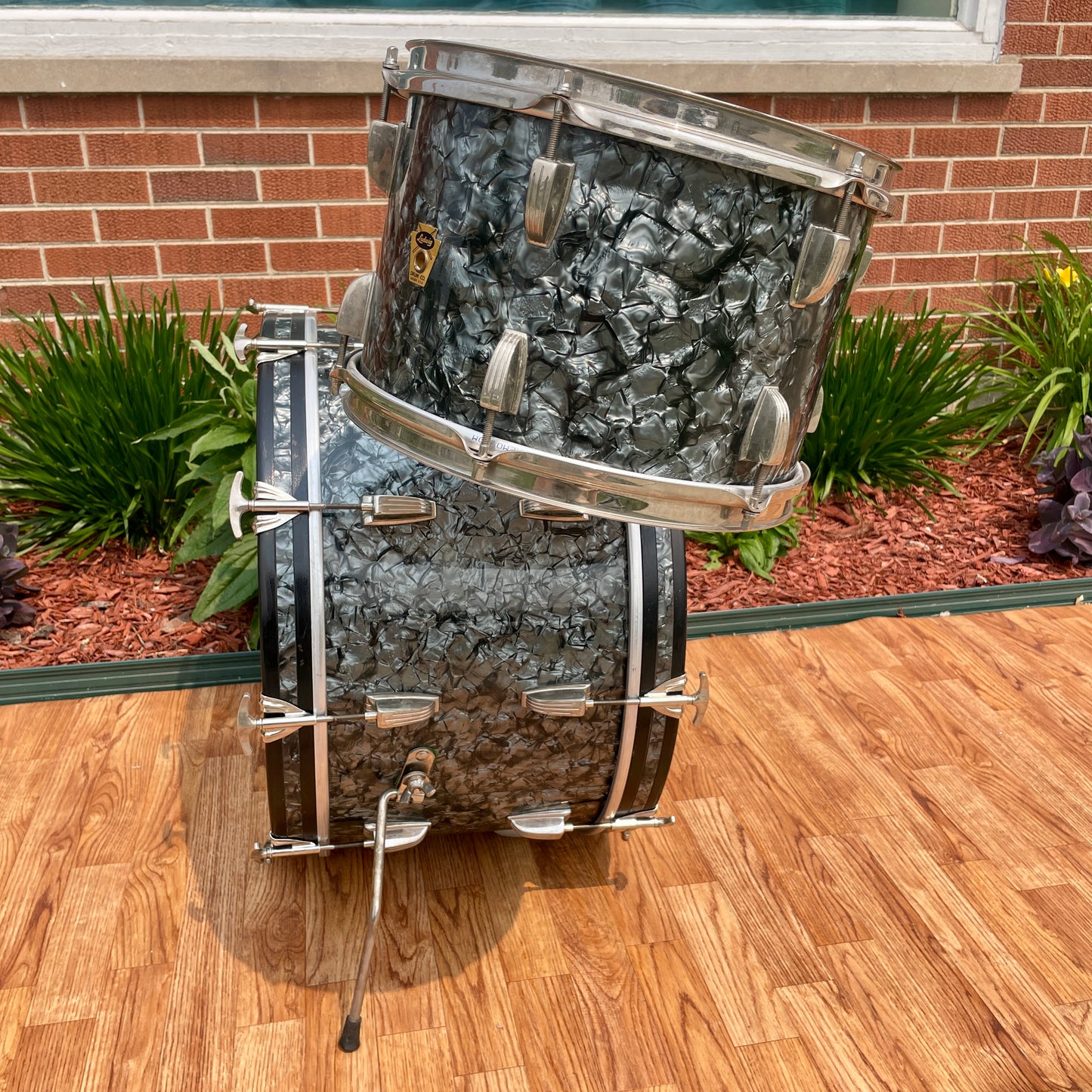 1959 Ludwig New Yorker Drum Set Black Diamond Pearl Trans Badge 22/12