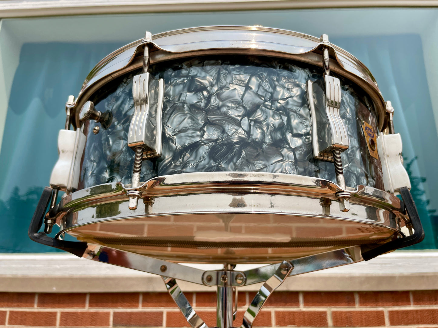 1959 Ludwig 5.5x14 Super Classic Snare Drum No. 900P Black Diamond Pearl Trans Badge