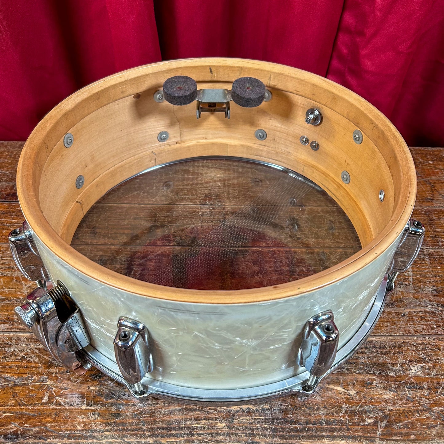 1956-1959 Slingerland 5.5x14 No. 153 Super Gene Krupa Solid Shell Radio King Snare Drum White Marine Pearl