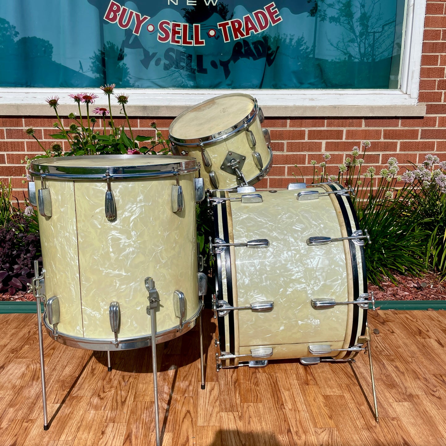 1950s Slingerland Radio King Drum Set White Marine Pearl 22/13/16