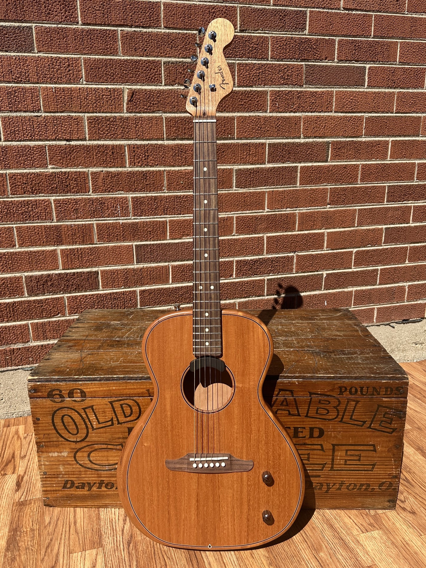 Fender Highway Series Parlor Acoustic/Electric Guitar Mahogany w/ Gig Bag