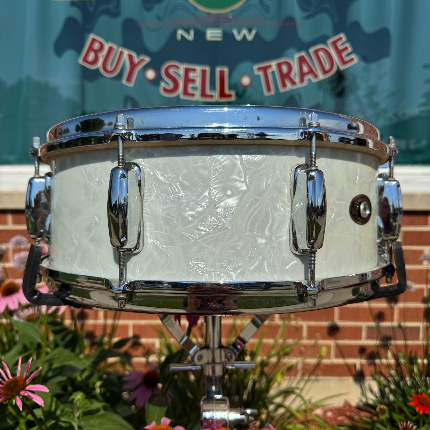 1963 Slingerland 5.5x14 No. 146 Hollywood Ace Snare Drum White Marine Pearl