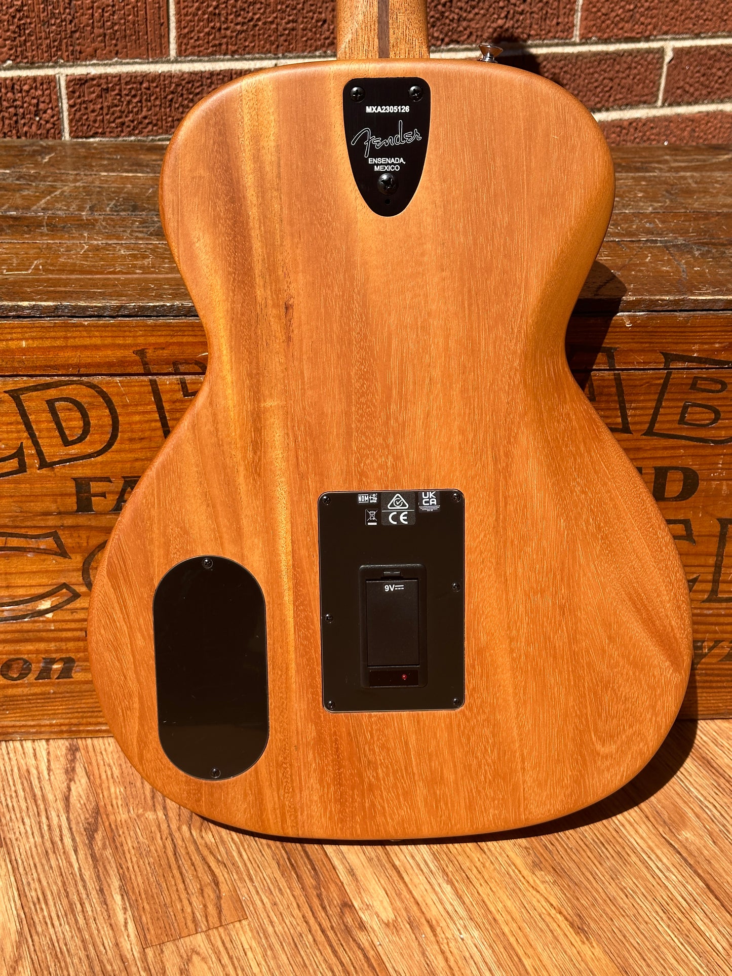 Fender Highway Series Parlor Acoustic/Electric Guitar Mahogany w/ Gig Bag