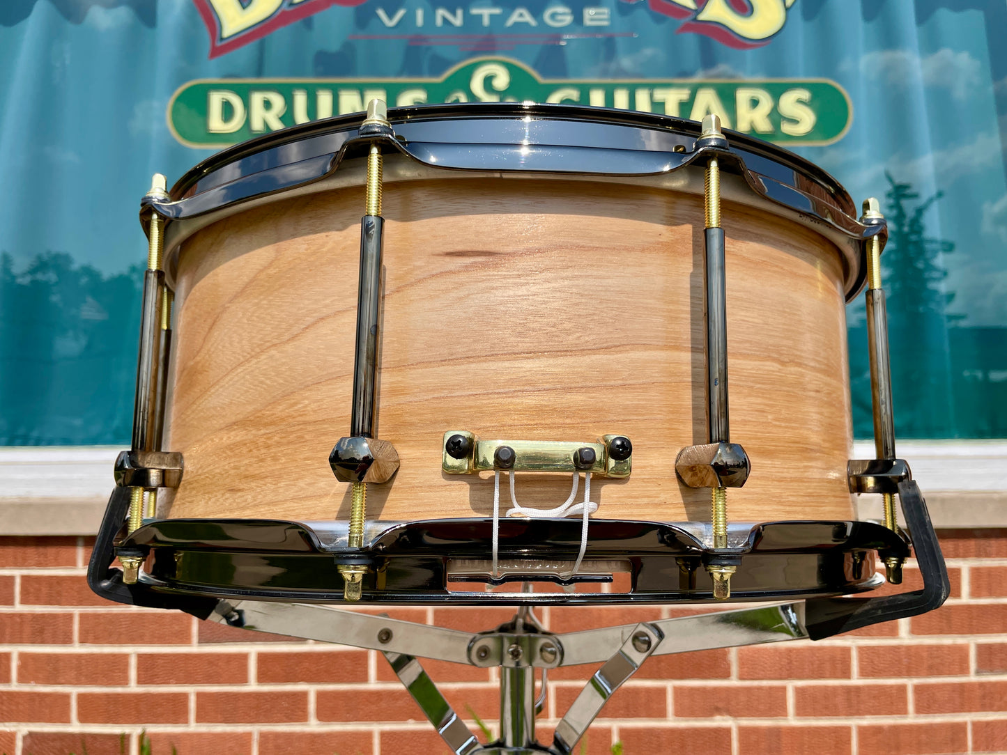 Noble & Cooley 6x14 Special Edition Solid Shell Classic Hackberry Snare Drum Natural Satin