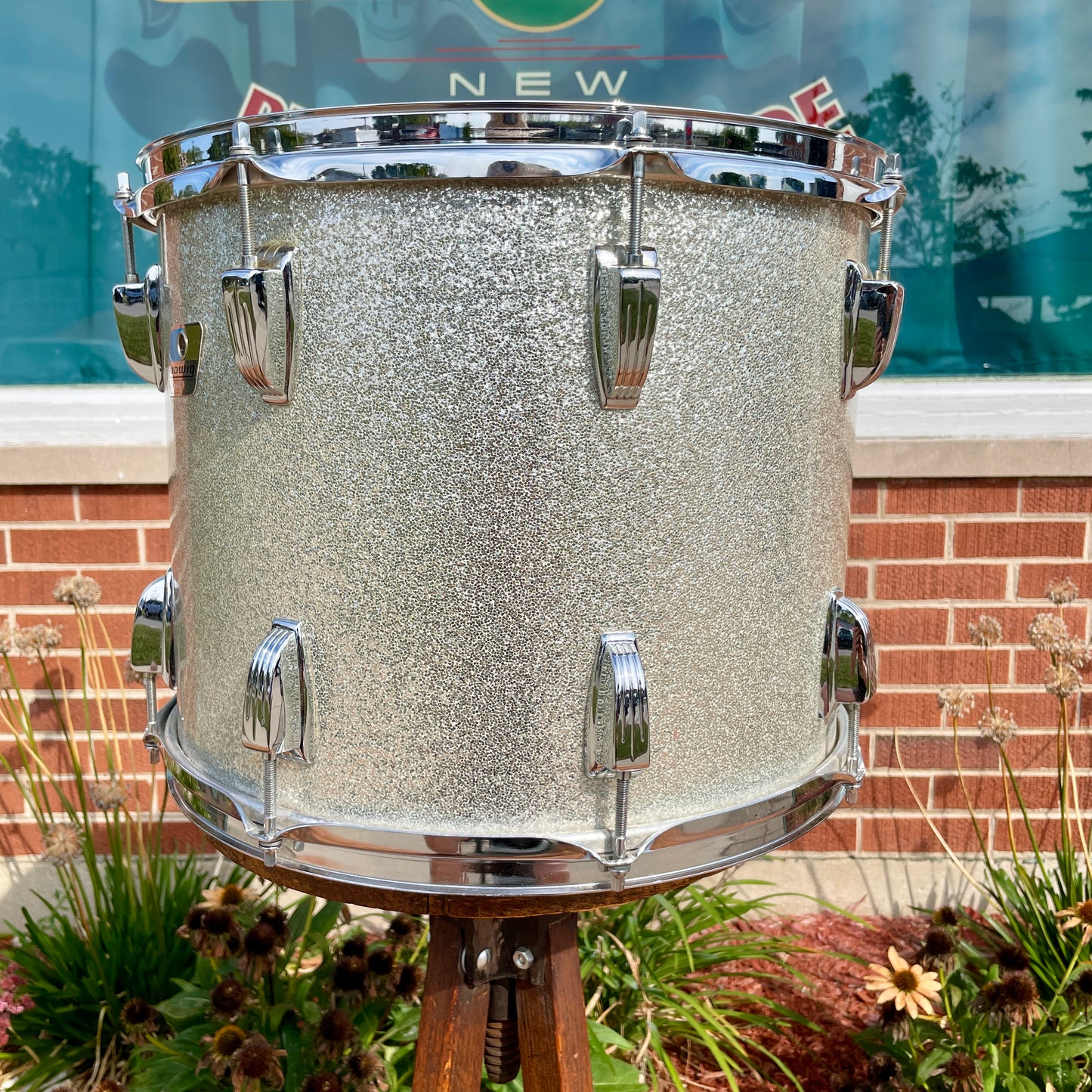 1979-81 Ludwig 12x15 Tom Drum Silver Sparkle