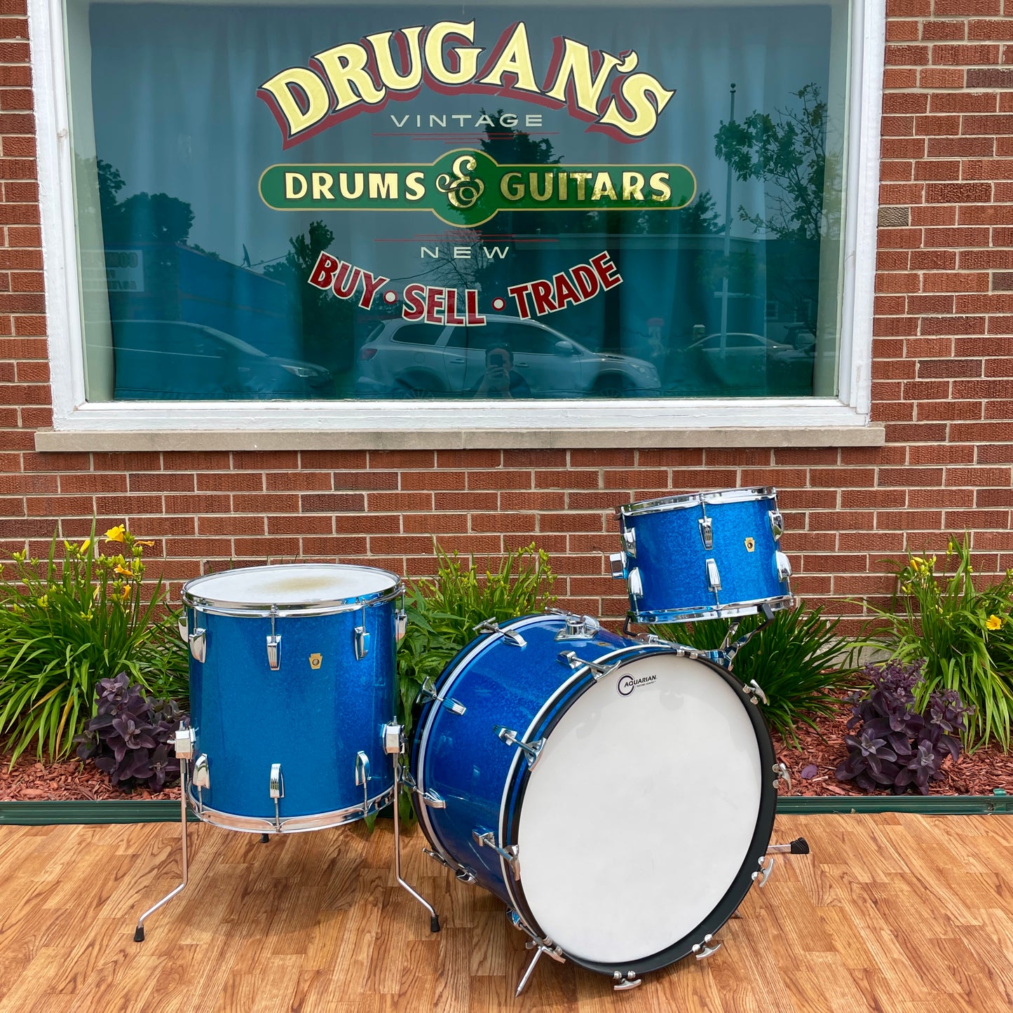 1967 Ludwig Super Classic Drum Set Blue Sparkle 22/13/16