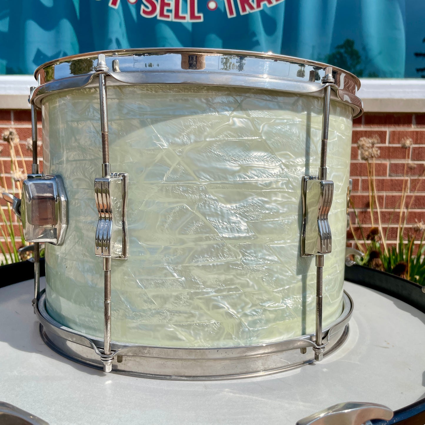 1960s Ludwig 9x13 Club Date Tom Drum White Marine Pearl