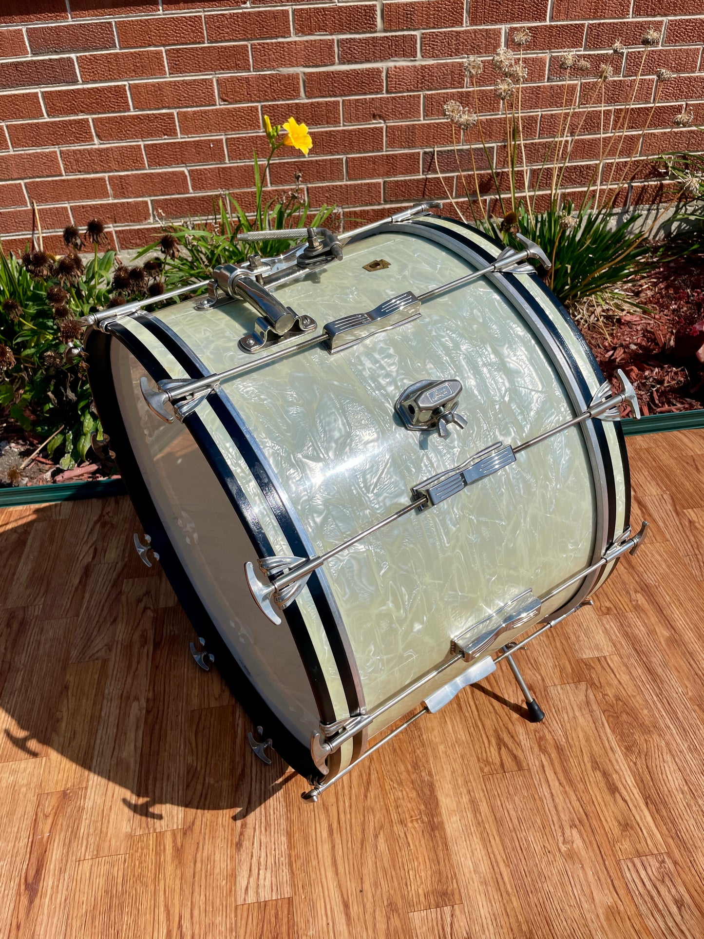 1960s Ludwig 14x22 Club Date Bass Drum Drum White Marine Pearl
