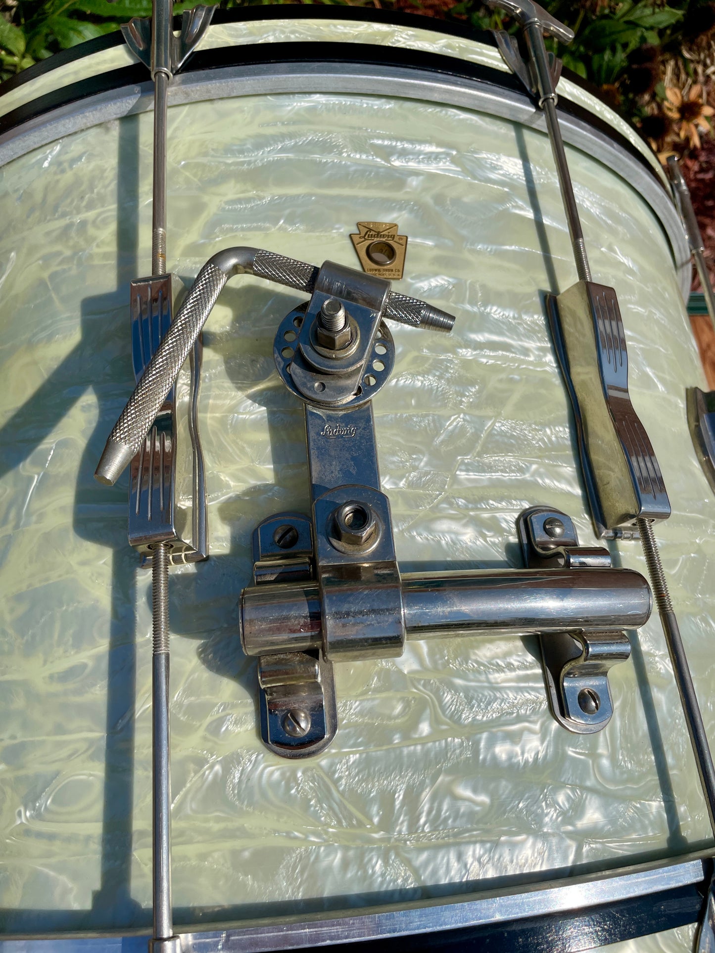 1960s Ludwig 14x22 Club Date Bass Drum Drum White Marine Pearl