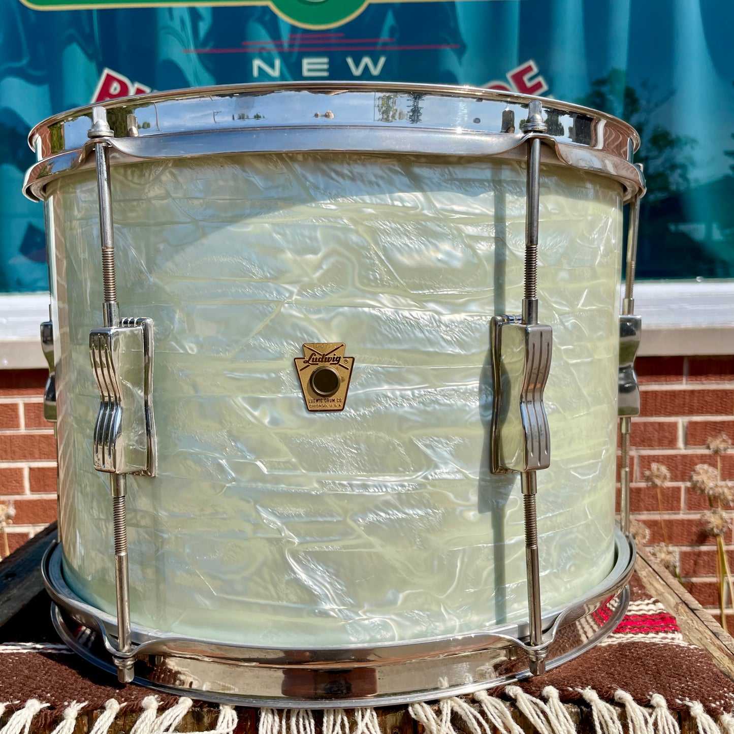 1960s Ludwig 9x13 Club Date Tom Drum White Marine Pearl