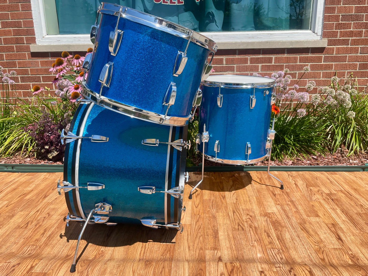 1960s Ludwig Super Classic Drum Set Blue Sparkle 22/13/16