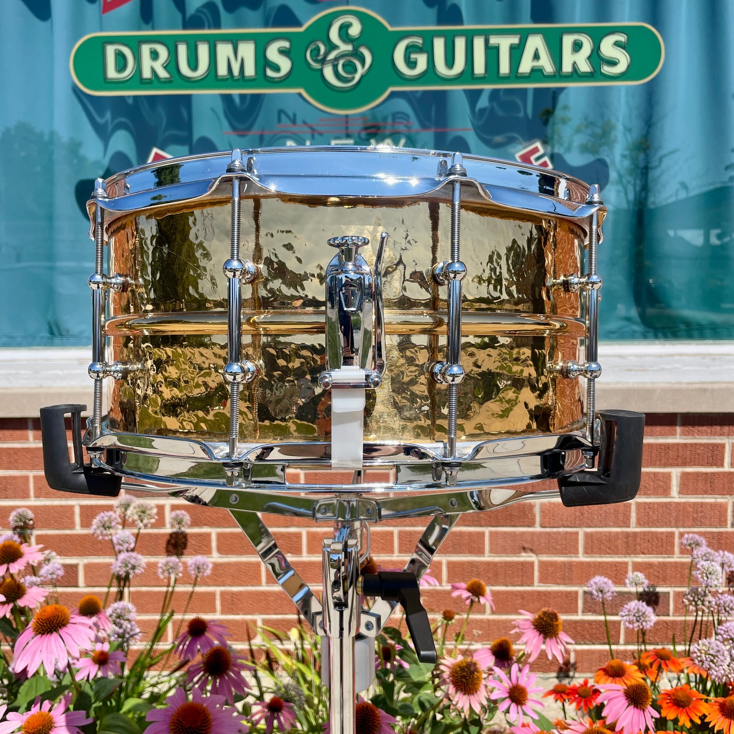 Ludwig Hammered Bronze Phonic 6.5x14 Snare Drum LB552KT
