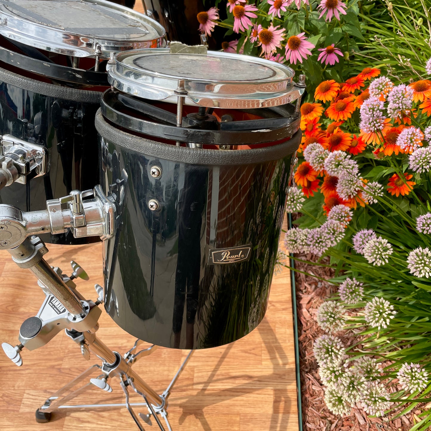 Vintage Pearl Vari-Pitch Drum Set Black 22/8/10/12/14/16