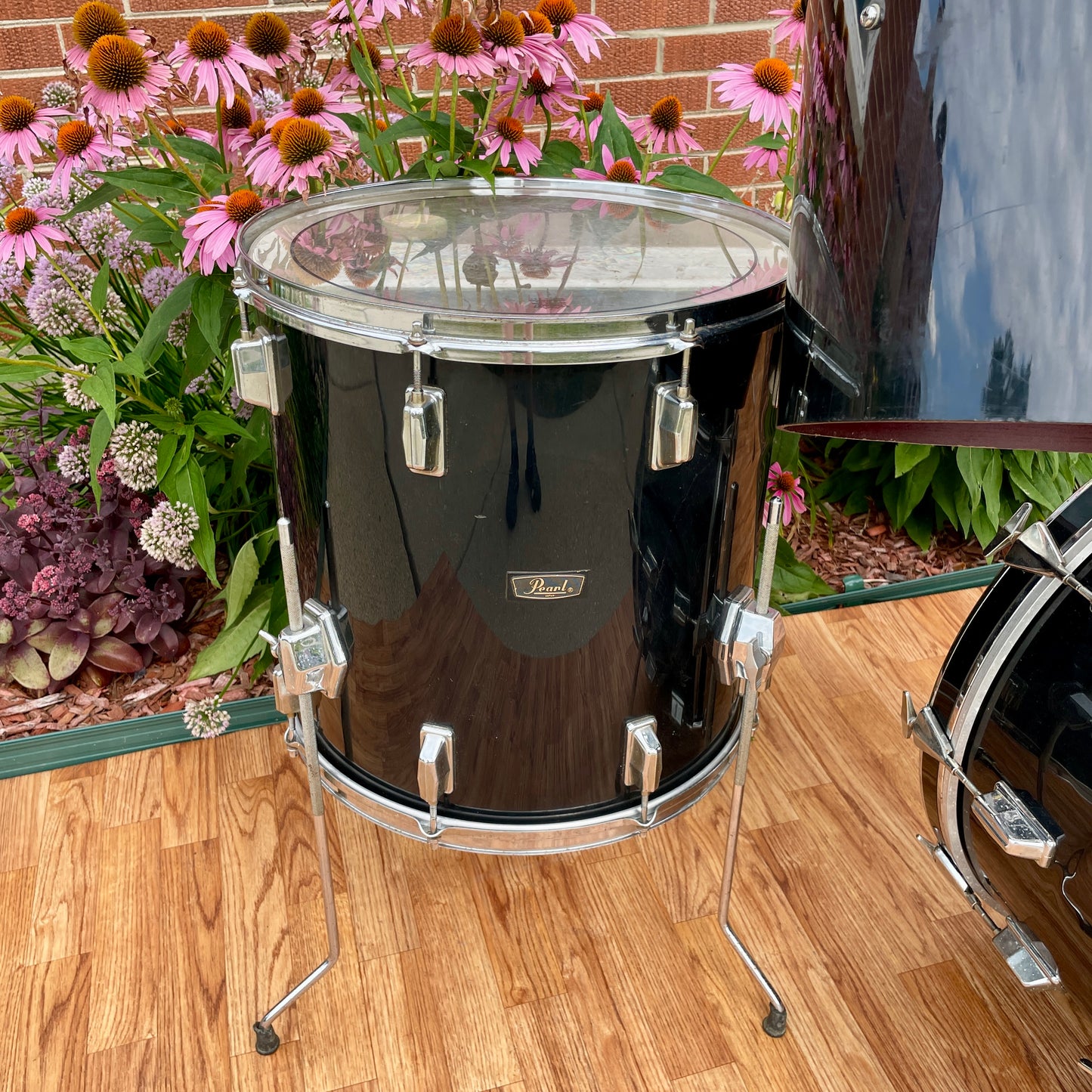 Vintage Pearl Vari-Pitch Drum Set Black 22/8/10/12/14/16