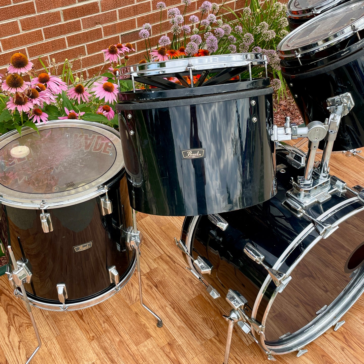 Vintage Pearl Vari-Pitch Drum Set Black 22/8/10/12/14/16