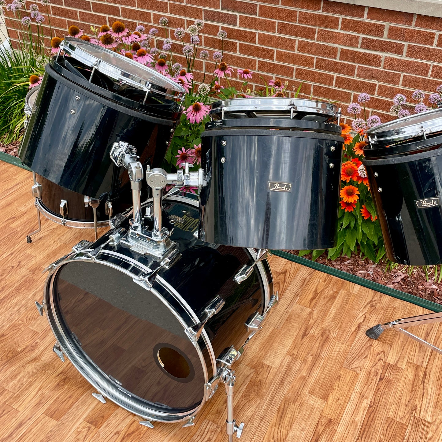 Vintage Pearl Vari-Pitch Drum Set Black 22/8/10/12/14/16