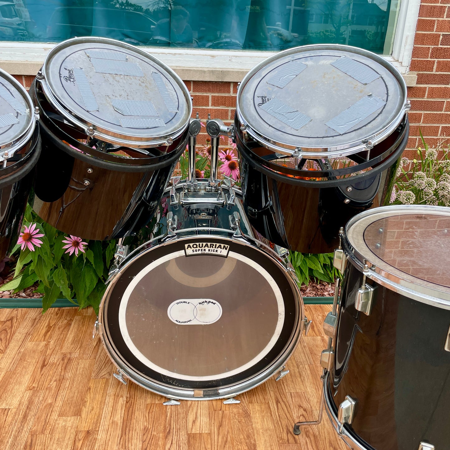 Vintage Pearl Vari-Pitch Drum Set Black 22/8/10/12/14/16