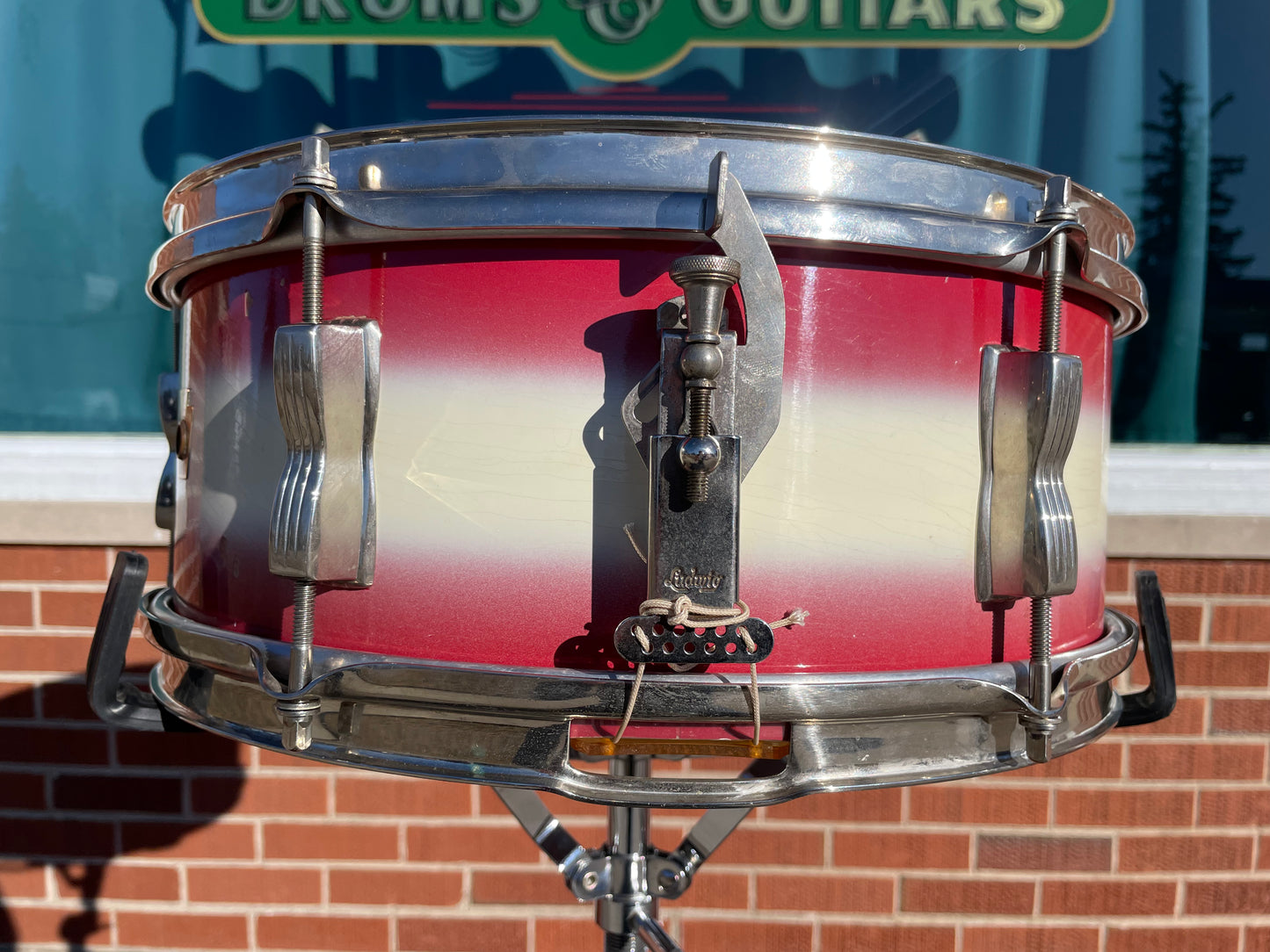1958 WFL 5.5x14 No. 491 Supreme Concert Snare Drum Red / White Duco Pioneer